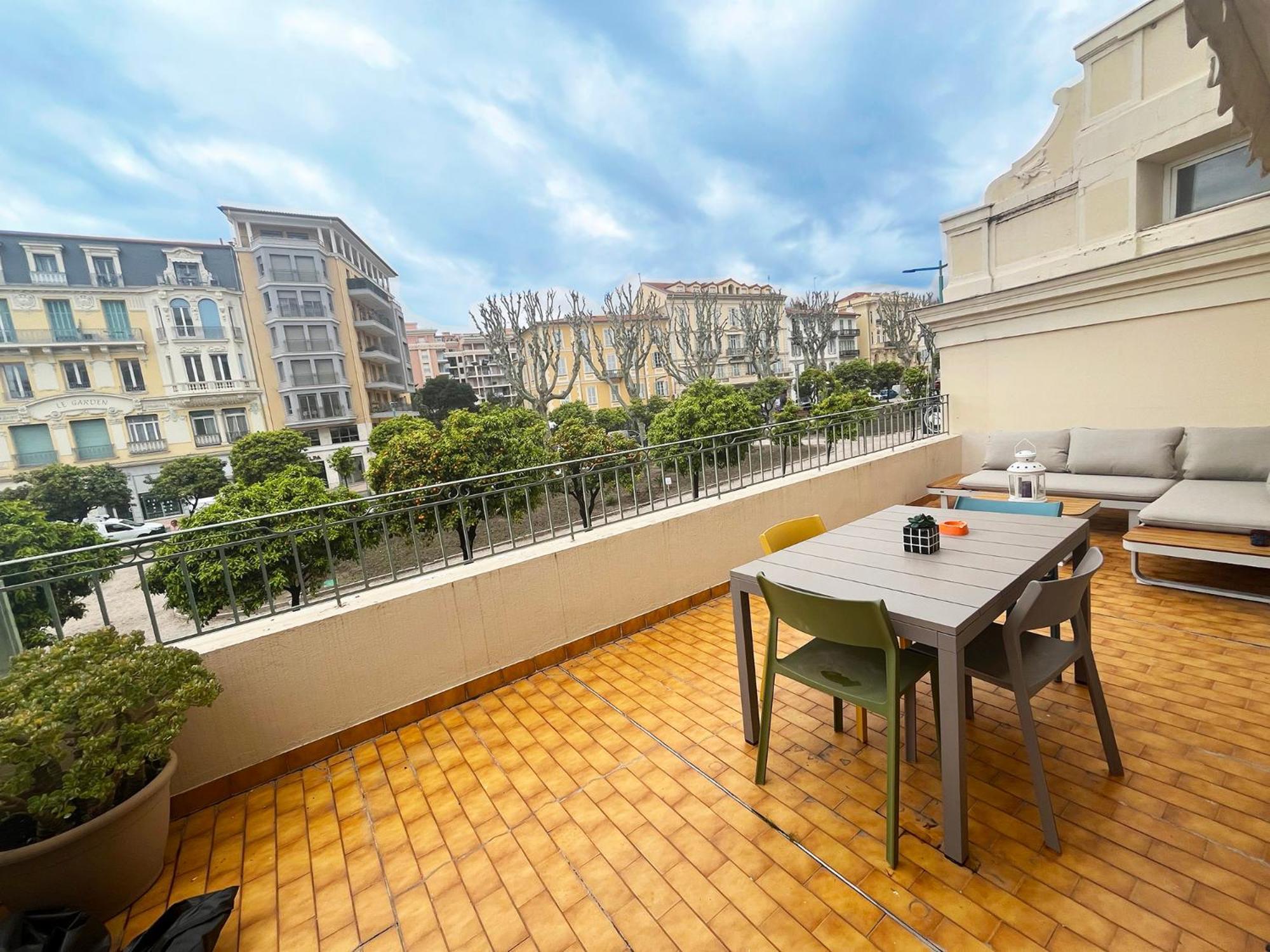 Appartement Maison Ausonia - Centre-ville, Proche Mer, Terrasse